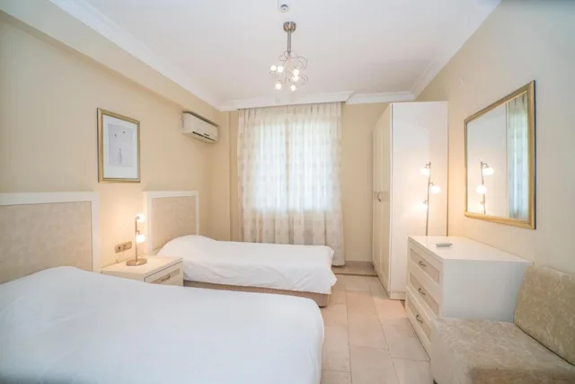 جناح عائلي، Goldcity Hotel 5/10