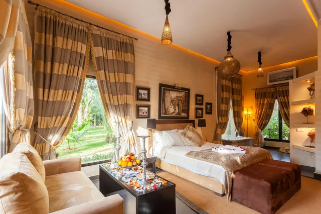 جناح جونيور، Rhoul Palace And Spa 5/5