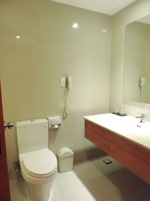 Senior, Deluxe, Double Bed, Saigon Hotel 6/8