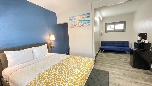 جناح استوديو بسرير كوين مع أريكة، The Fremont Inn (ex Candle Bay Inn) 1/6