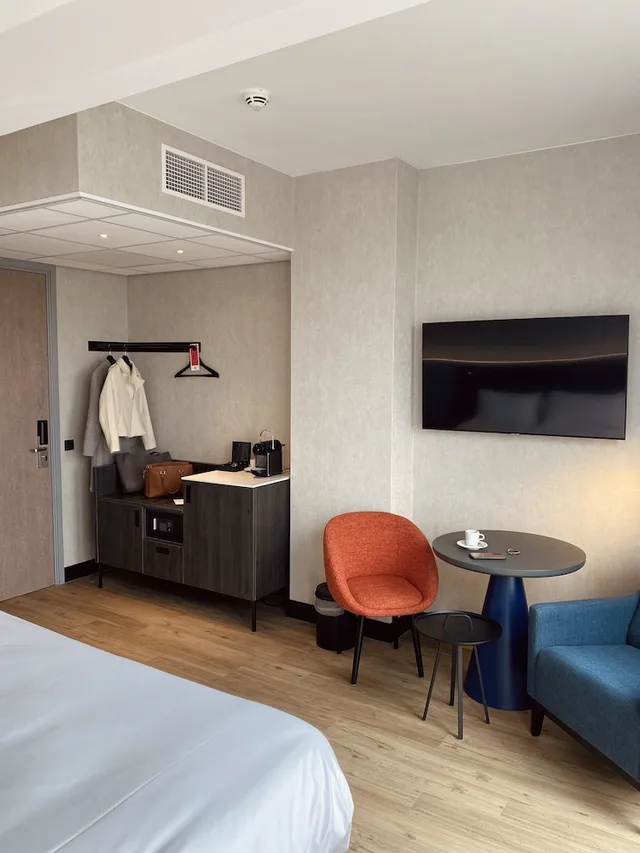 غرفة ديلوكس بسرير مزدوج بشرفة، Ibis Styles Den Haag Scheveningen 5/10