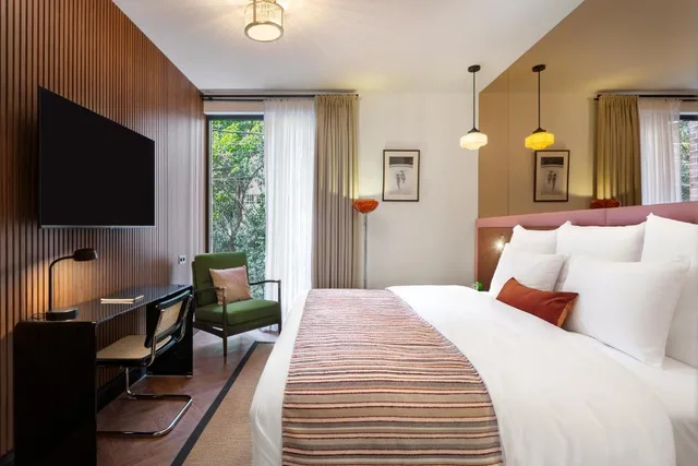 غرفة قياسية بسرير مزدوج، Artizan Design Hotel 1/2