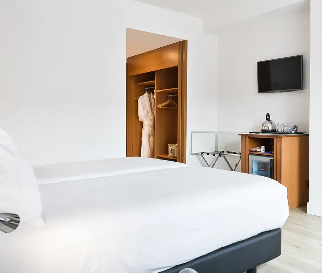 استوديو بسريرين منفصلين بإطلالة على المدينة، Innside by Melia Barcelona Apolo 8/9