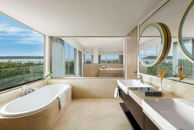 جناح، Vivanta Goa Miramar 2/2