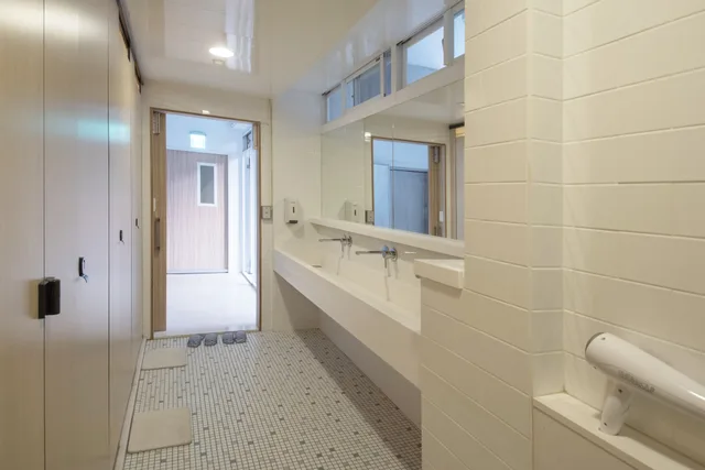 Female Dorm, Female Only, Standard, 3 Beds, Shared Bathroom، Flip Flop Hostel 8/9