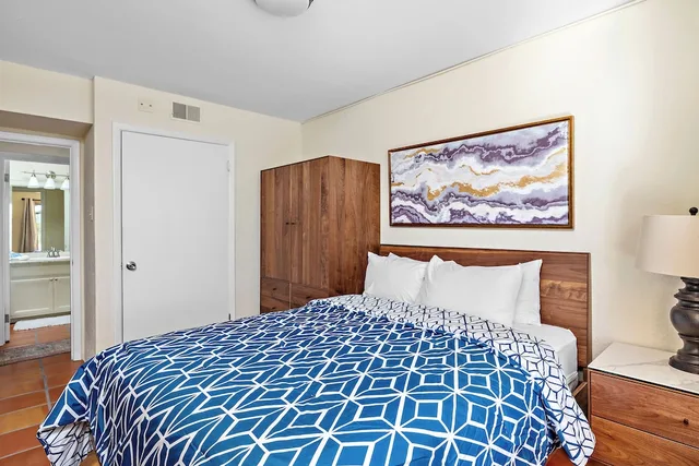 Condominium, 2 Bedrooms, Twin Beds، Fort Marcy Hotel Suites 8/10