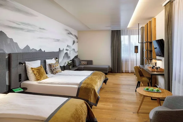 غرفة عائلية بثلاثة أسرّة مع أريكة، Hotel Allegra Lodge 1/4
