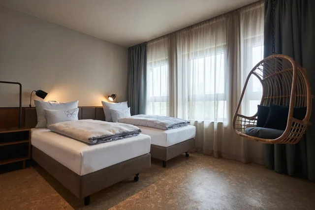 غرفة بسريرين منفصلين لذوي الإعاقة، Cocoon Salzburg 2/5