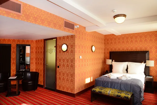 Superior, Twin Beds, Grand Hotel Amrath Amsterdam 4/8