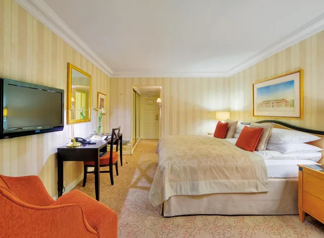 غرفة كلوب كلاسيكية بسرير كينج، Intercontinental Vienna Hotel 4/6