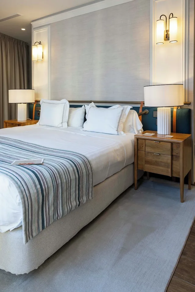Dreamer, Triple, King and Twin Beds, Hospes Palacio de los Patos 1/2