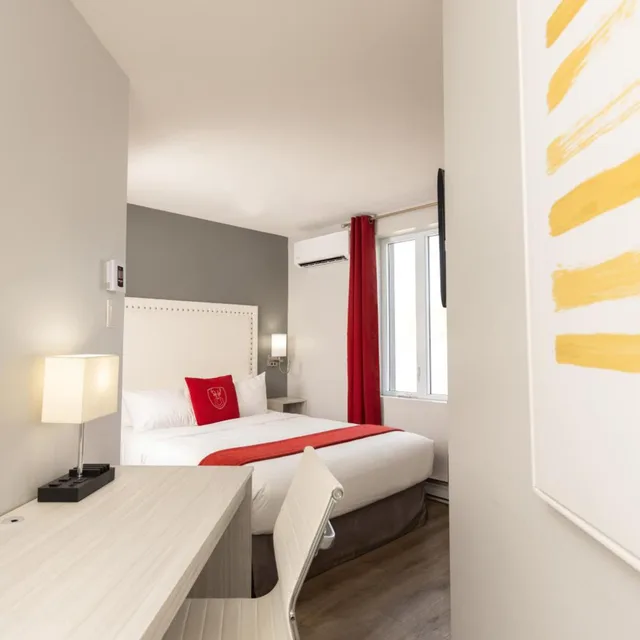 Budget, King Bed, Hotel Du Nord 5/8