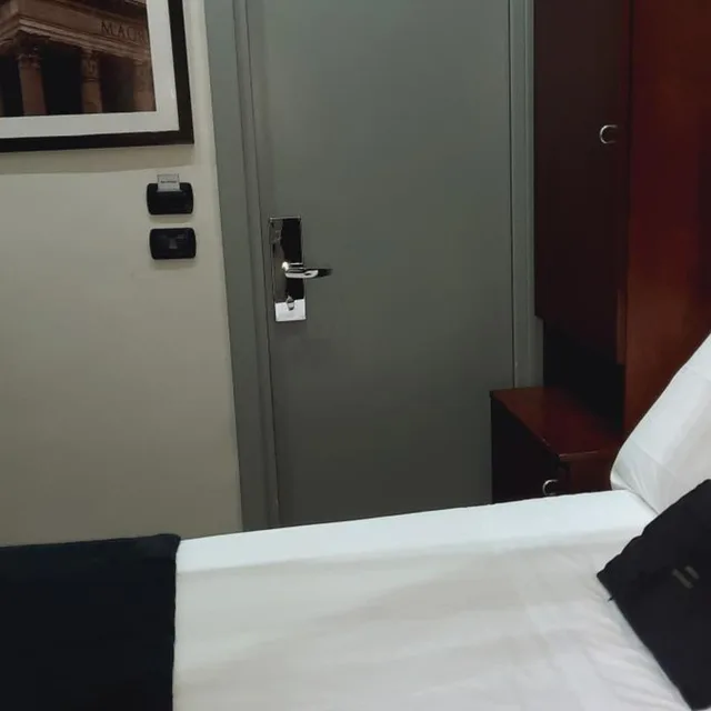غرفة مفردة، Hotel Giuggioli 8/17