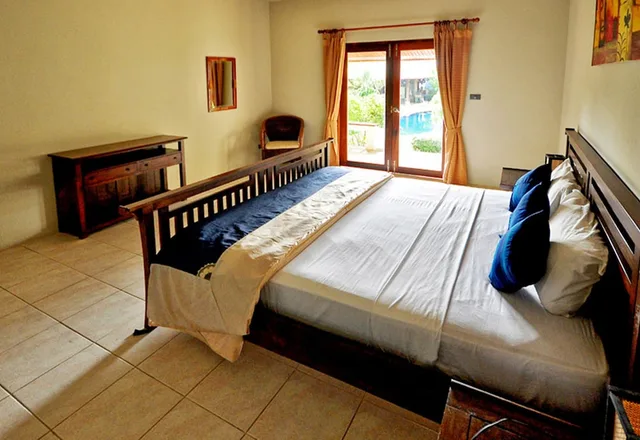 2 Bedrooms, Type B, Town House, 2 King Beds, Temple Gardens 1/5