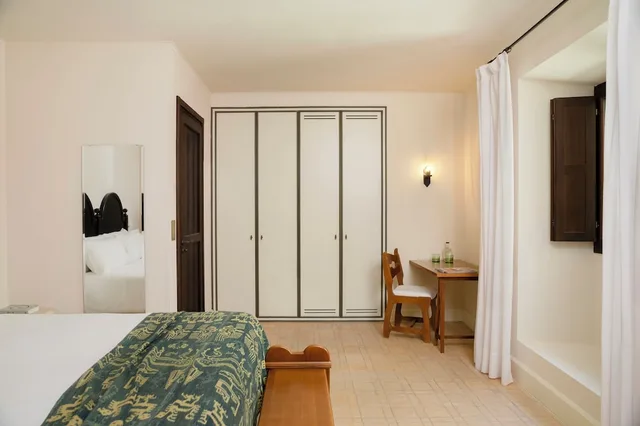 جناح بسريرين كينج بغرفتي نوم، Portella 6/9
