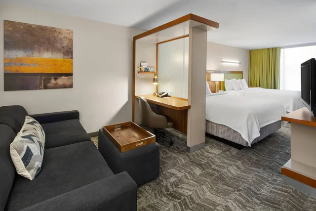 استوديو بسرير كوين مع أريكة لذوي الإعاقة، Springhill Suites by Marriott Flagstaff 3/7
