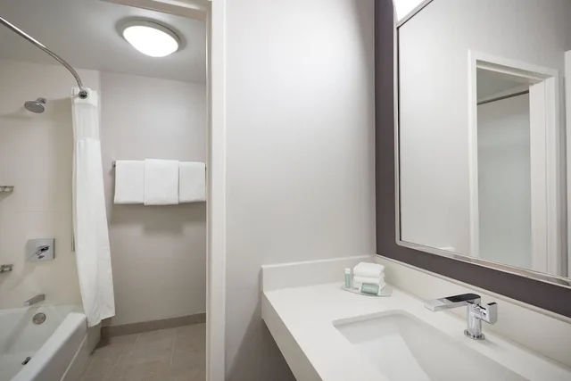 غرفة بسريرين كوين، Courtyard by Marriott Kansas City Overland Park/Metcalf, South of College Boulevard 4/5