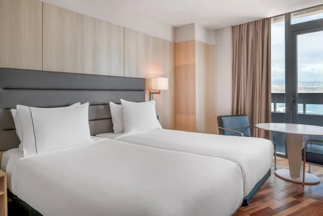 غرفة بسريرين منفصلين بإطلالة في طابق مرتفع، Ac Hotel Gran Canaria 2/3