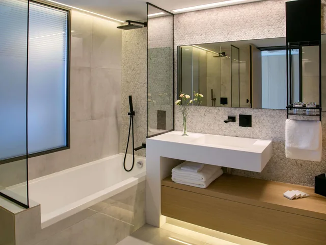 Superior, Double Bed, Sea View, Mercure Larnaca Beach Resort 4/6