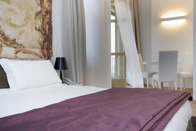 جناح جونيور، Hotel Castello Di Santa Vittoria 3/8