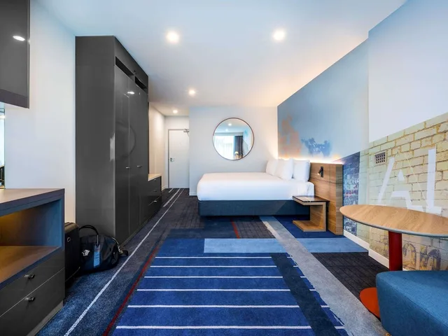 غرفة سوبيريور بسرير كينج، Novotel Melbourne Preston 6/8