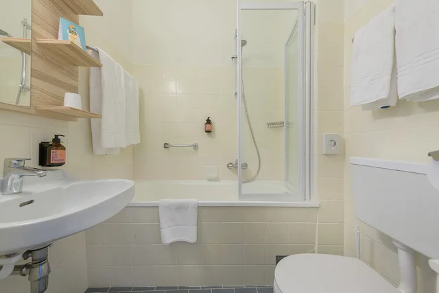 غرفة كلاسيكية بسرير مزدوج، SALZBURGER HOF HOTEL 4/4