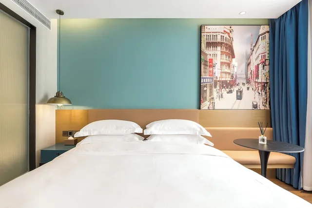 غرفة بسرير كوين، Jinglai Hotel (Shanghai Bund East Nanjing Road Pedestrian Street) 3/4