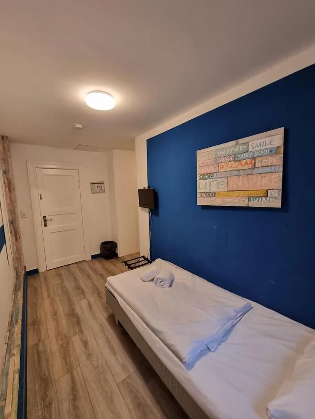 غرفة قياسية مفردة، Safestay Berlin (ex. Kult Hotel Auberge) 1/1