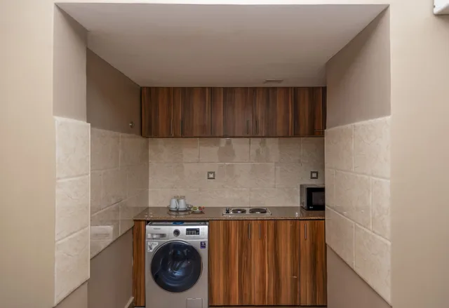 جناح رئاسي بسرير كينج وسرير كوين، Hawthorn Suites By Wyndham Abuja 6/6