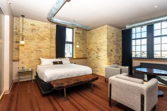Room, Alcove, Corner، The Iron Horse Hotel 6/10