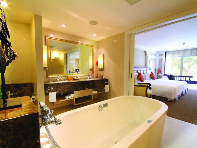 جناح كلوب، Dusit Thani Hua Hin 1/2