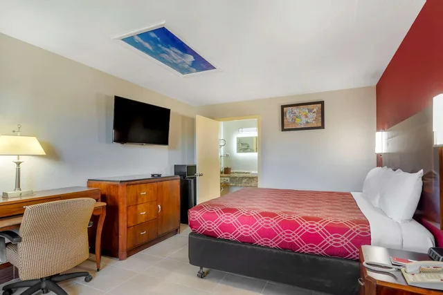 غرفة بسرير كينج، Econo Lodge Athens I-75 4/9