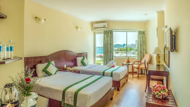 غرفة ديلوكس بسرير كينج بإطلالة على البحر، Nha Trang Lodge 8/10