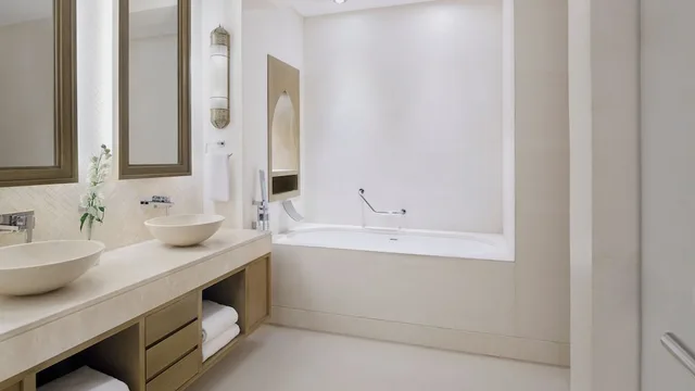 جناح ملكي بسرير فردي، منتجع وسبا درة الرياض(InterContinental Durrat al Riyadh Resort & Spa by IHG) 2/2
