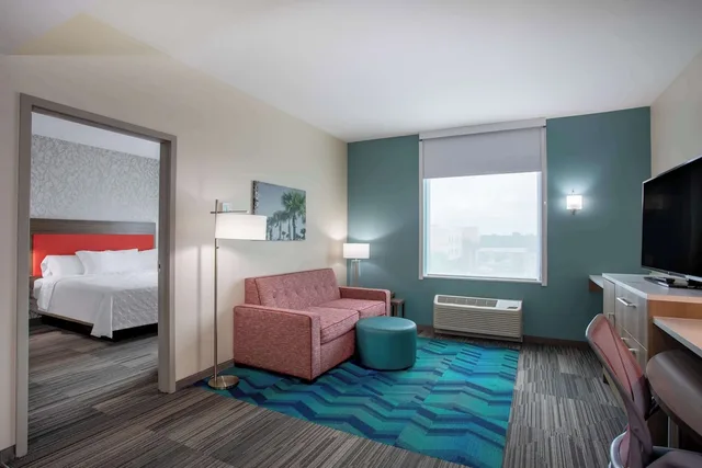 Suite, King Bed, Home2 Suites by Hilton Vero Beach I-95 2/5