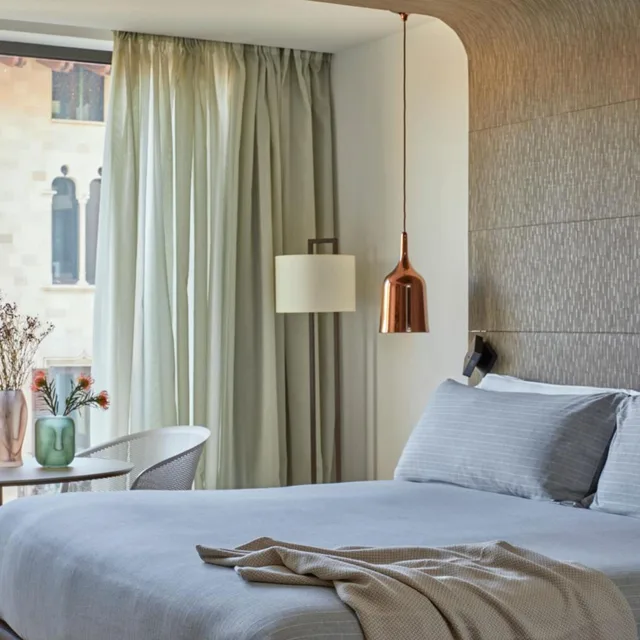 Connecting, Me, Superior, Single Bed, ME Barcelona 1/4