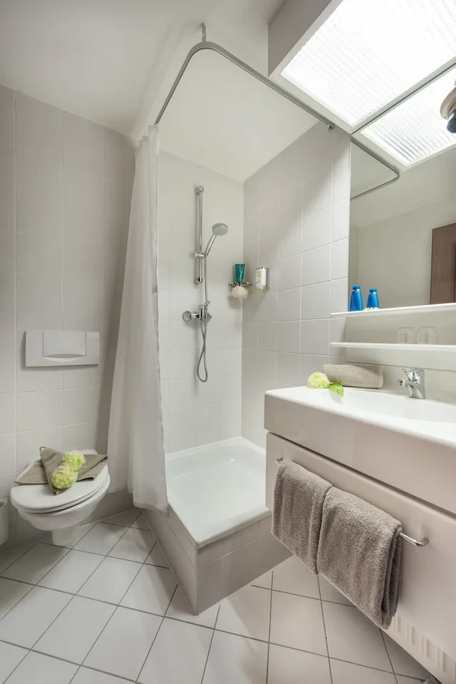 جناح بانورامي بسريرين مزدوجين بغرفتي نوم مع أريكة بمطبخ، Mondi Holiday Bellevue 3/4