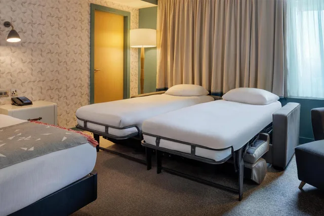 Family, Multiple Beds، Hilton Bournemouth 7/10