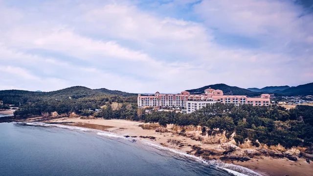 Sunset, Deluxe, Suite, Triple, Ocean View، SONO BELLE BYEONSAN 3/3