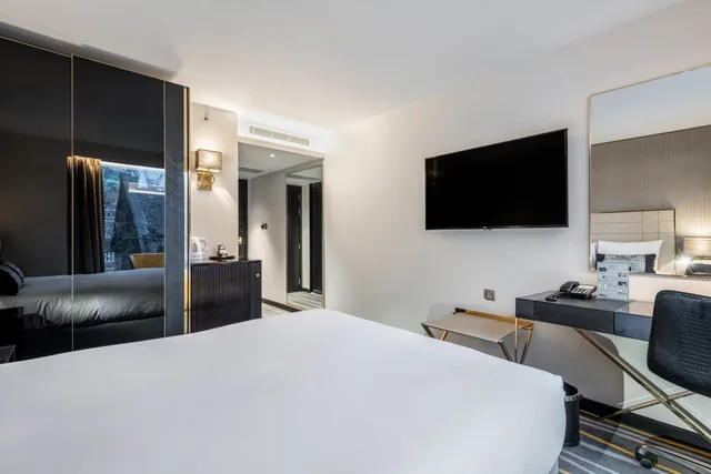 غرفة ديلوكس بسرير كينج، Leonardo Hotel London Aldgate 6/9