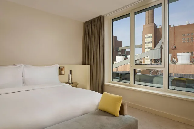Signature, Suite, King Bed, The Ritz-Carlton Wolfsburg 1/6
