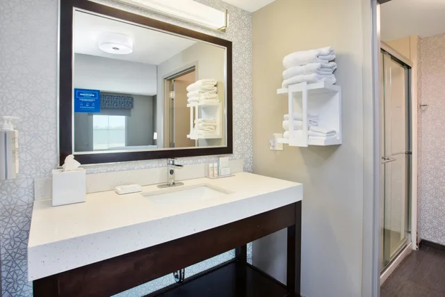 جناح استوديو بسرير كينج، Hampton Inn And Suites Columbia Southeast Ft Jackson 3/6