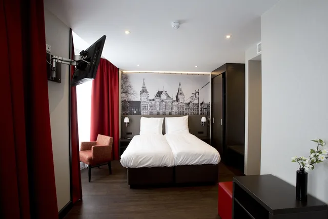 جناح سوبيريور، Royal Amsterdam Hotel 4/6