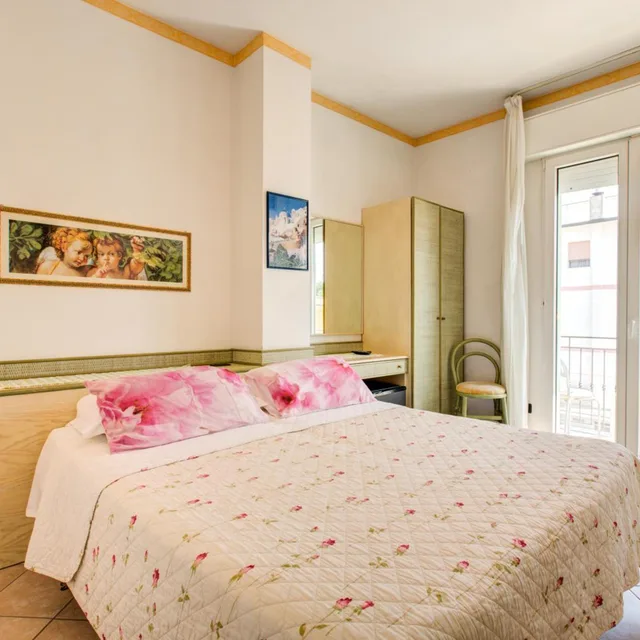 غرفة بسرير مزدوج أو سريرين منفصلين، Residence Charles 2/9