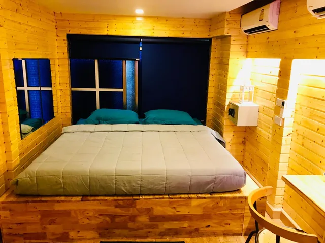 غرفة بسرير مزدوج بحمام مشترك، Blu Cabin Ari Stylish Gay Poshtel 2/4