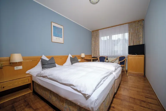 غرفة كومفورت بسرير مزدوج بحمام خاص، Hotel Mykonos 1/3