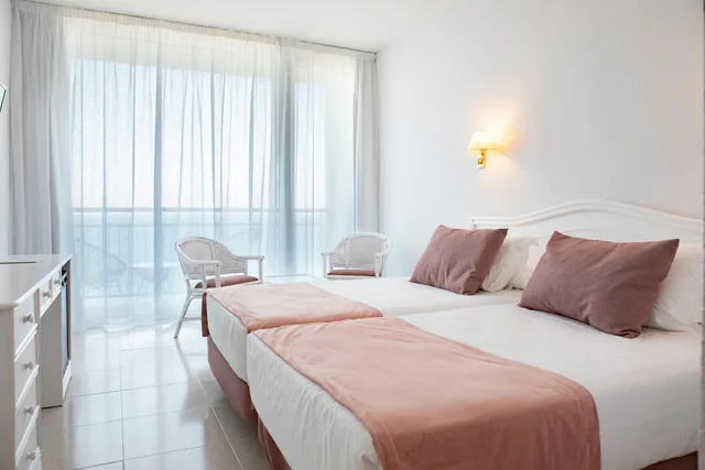 غرفة بانورامية كلاسيكية بسرير مزدوج، Hotel Aromar 2/10
