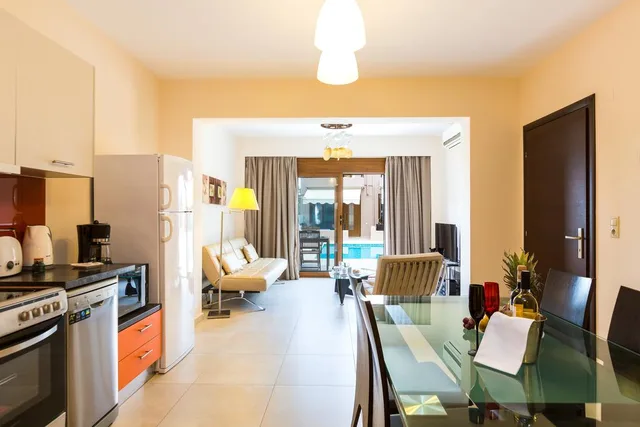 Suite, Pantheon Villas 6/10