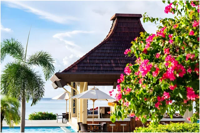 غرفة ديلوكس كبيرة بسريرين منفصلين بإطلالة على الحديقة، Aqua Resort Club Saipan 2/2