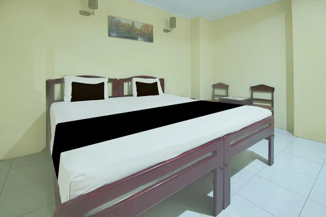 غرفة قياسية مزدوجة، Hotel O Makassar near Pantai Losari formerly Hotel Tiara Sari 1/1